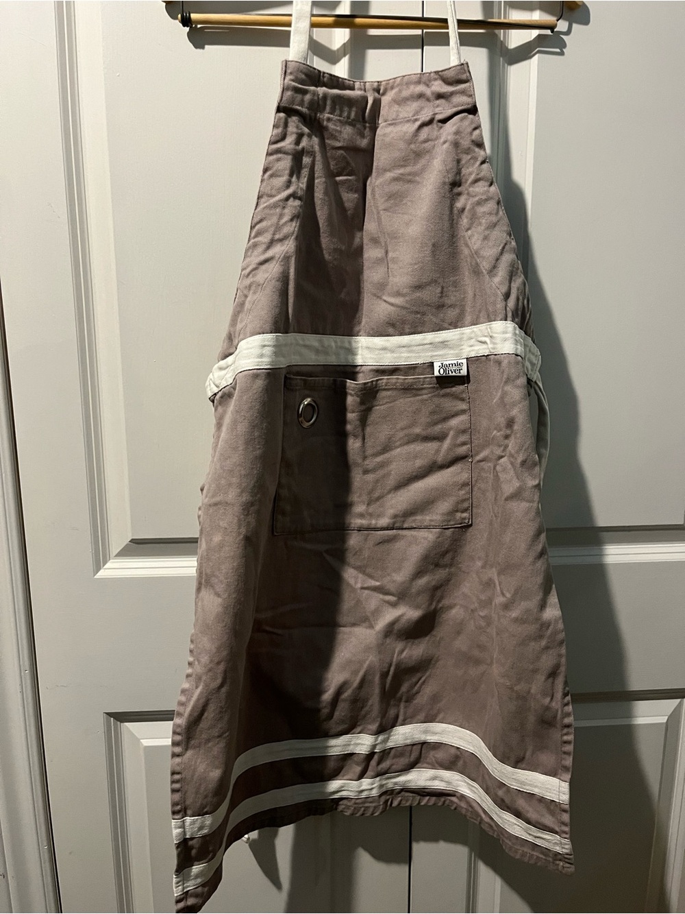 Jamie Oliver Adjustable Channel Apron